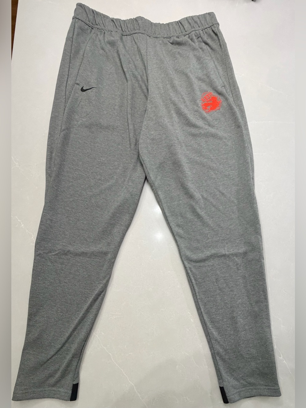 NWT Nike Dry Oregon State Beavers Grey Joggers with Ankle Zips, Men’s XXL